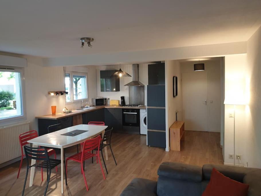 62 M2 Rez De Jardin, Terrasse , 6 Lits Et Parking Διαμέρισμα Άννεσι Εξωτερικό φωτογραφία