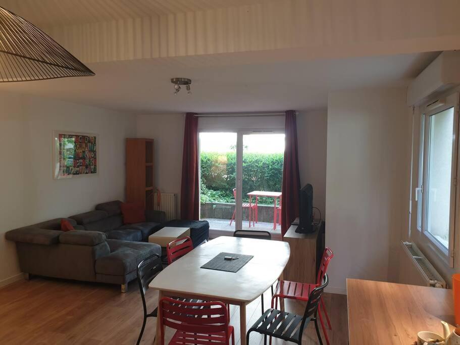 62 M2 Rez De Jardin, Terrasse , 6 Lits Et Parking Διαμέρισμα Άννεσι Εξωτερικό φωτογραφία